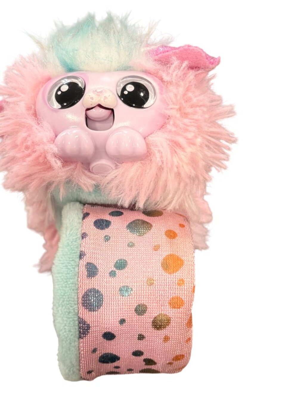 Pinx Little Live Pets Wrapples Plush Pastels Shimer Wristband